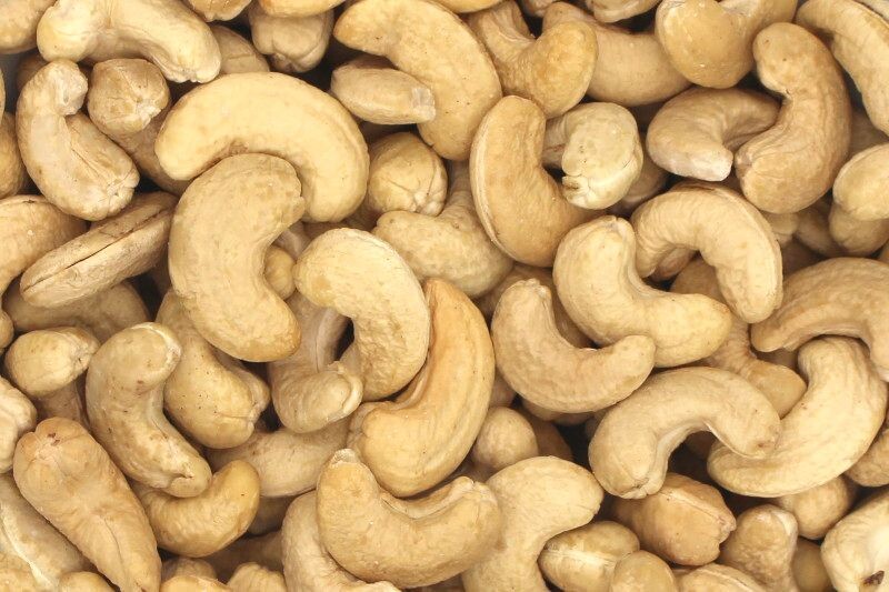 cashew kernels 240 organic