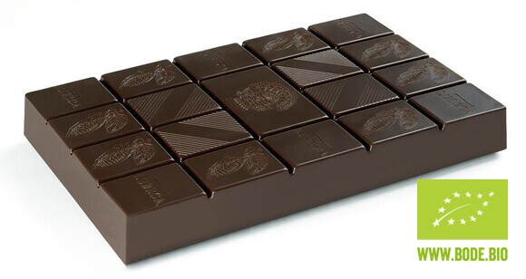 couverture dark chocolate organic 701% cocoa, 2.5kg bar