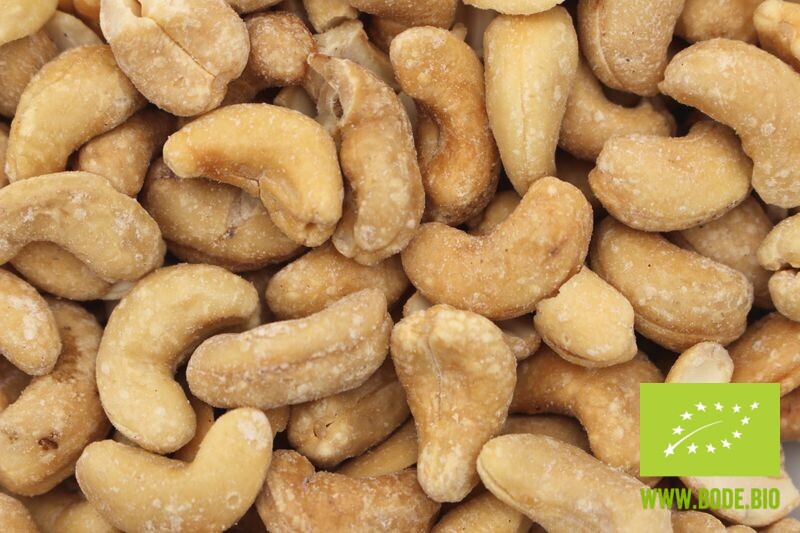 cashewkernels roasted and salted organic